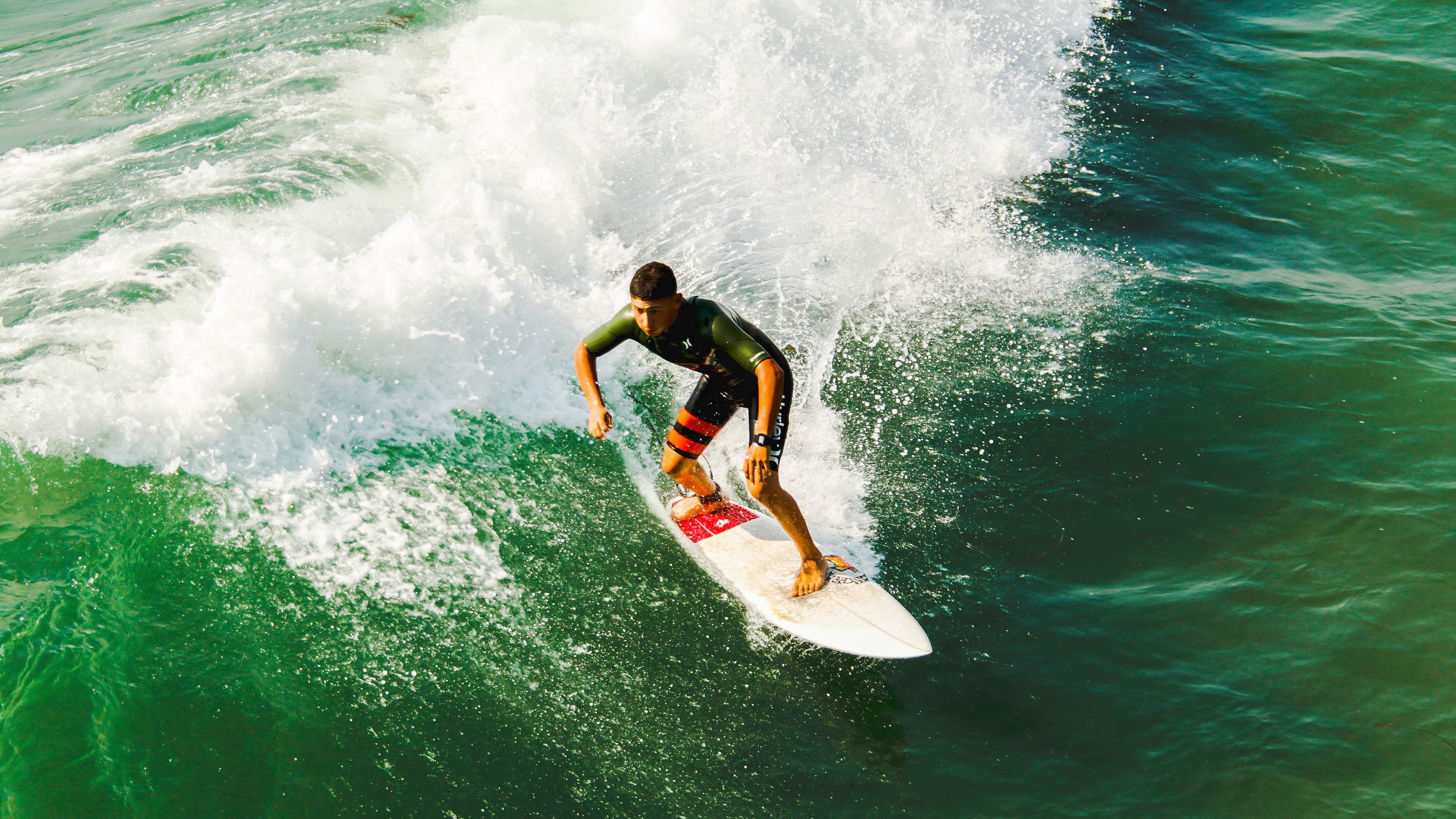 “从草根到顶级球员：埃尔斯·霍斯特的非凡橄榄球之路”